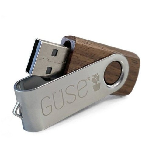 USB-Stick mit der Güse Etikettentexte Datei mit über 3000 Pflanzensorten.